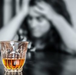 Inilah Tanda Tanda Orang Kecanduan Alkohol